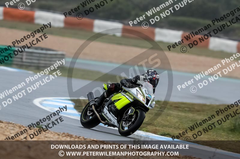 estoril;event digital images;motorbikes;no limits;peter wileman photography;portugal;trackday;trackday digital images